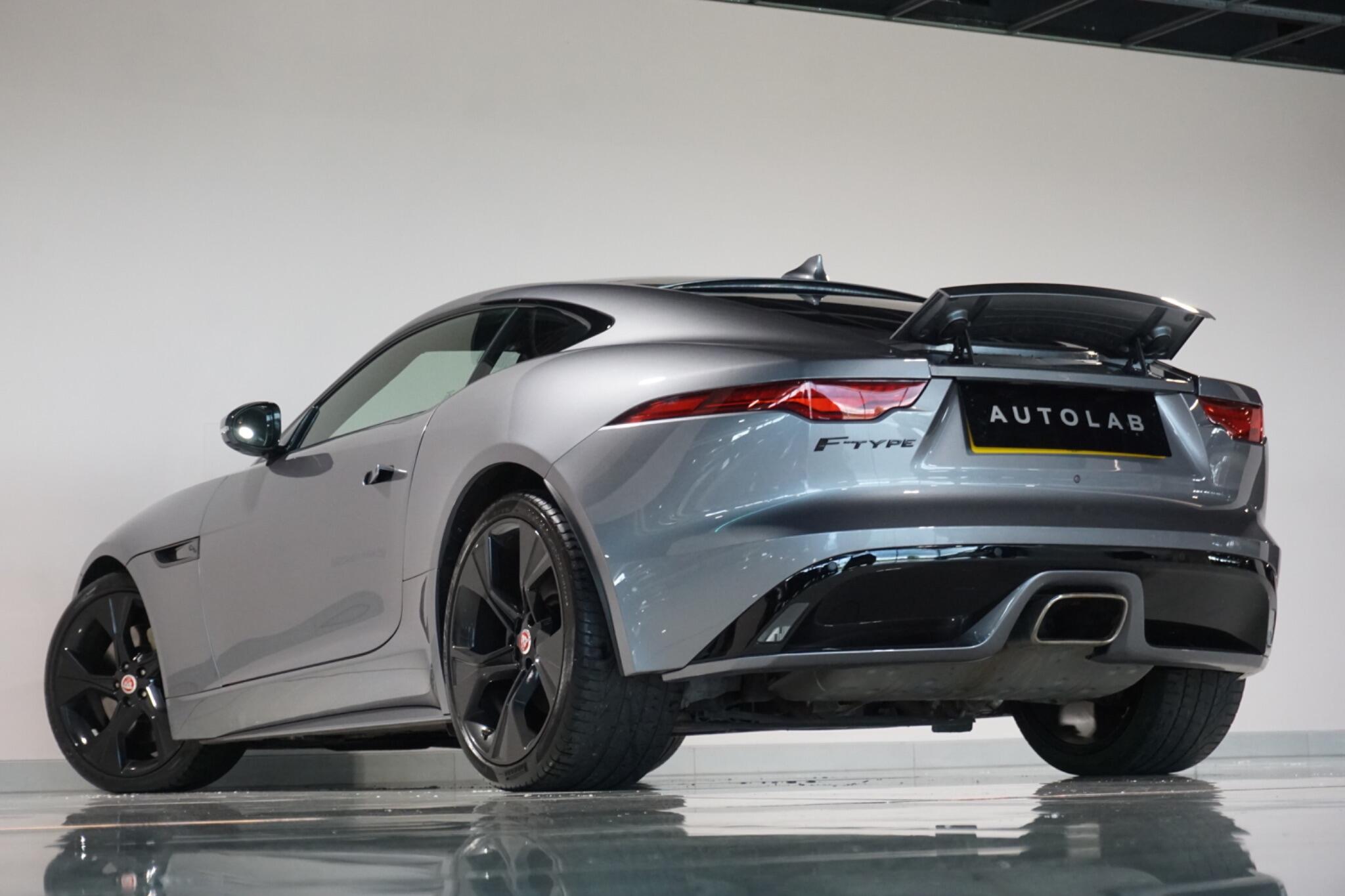 Jaguar F-Type 2.0i R-Dynamic Coupe 2dr Petrol Auto Euro 6 (s/s) (300 ps)